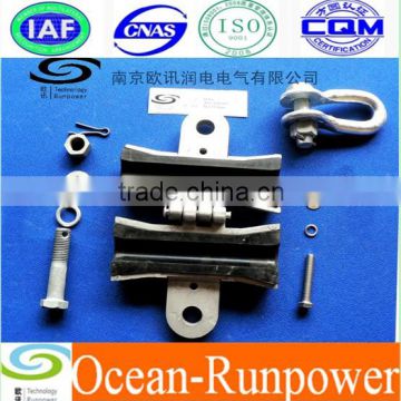 Suspension clamp for ADSS cable