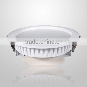 Die-Casting Aluminum Housing 12W 18W 24W LED Downlight with SMD5730 Chip Cheap Price