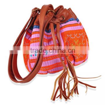 Hot selling china ethnic shoulder bag cheap embroidery bucket bag