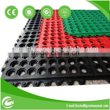 rubber mat with big hole