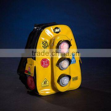 2014 new style kids school bag with led lights