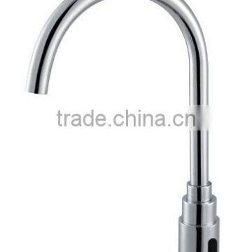 AC or DC automatic sensorwash hand basin tap 80308