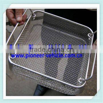 srtong and durable stainless steel vegetable strainer