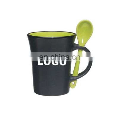 Manufacture of Two Tone Ceramic Coffee Mug with Spoon