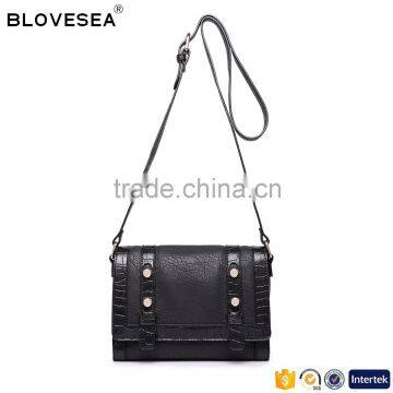 Vintage style messenger bag flap with metal studs pu leather women crossbody black bag