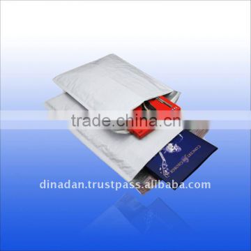 Hot high quality poly bubble mailer for packaging