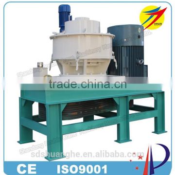 Vertical wood pellet machine/forage pellet feed mill for cattle and goat farm