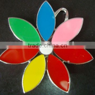 flower shape metal pendant