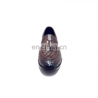 Men leather shoes with best quality leather various size special handmade shoes with low price dress shoe