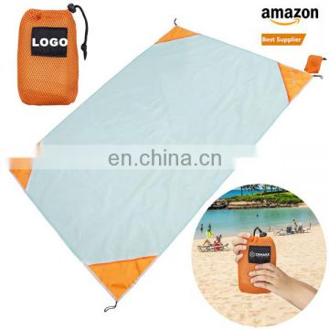 Custom LOGO Waterproof Parachute Nylon Picnic Beach Blanket With Stakes Fashion Compact Outdoor Sand Free Foldable Beach Mat