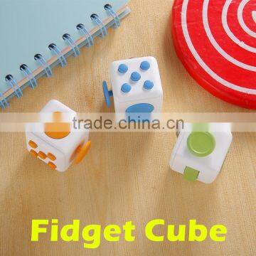 2016 New arrive Addicting High Quality 6-Sided Desk Toy Fidget Mixed colors magical cub smooth button desk toy fidget