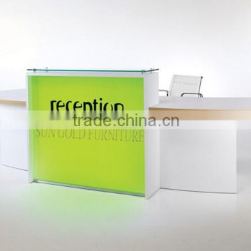 Modern New Color Sharp Green Glass Shop Counter Design,Beauty Salon Reception Desk(SZ-RT050)