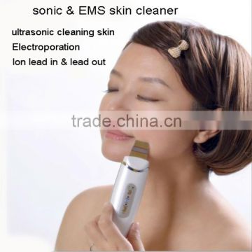 Ultrasonic Ionic & EMS Skin Scrubber