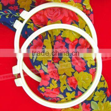 Wholesale large embroidery hoops China cross stitch use
