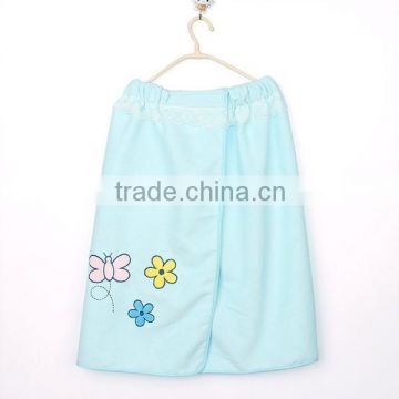 2014 china yiwu factory reliable supplier pretty practical towel bathrobe with embroidery