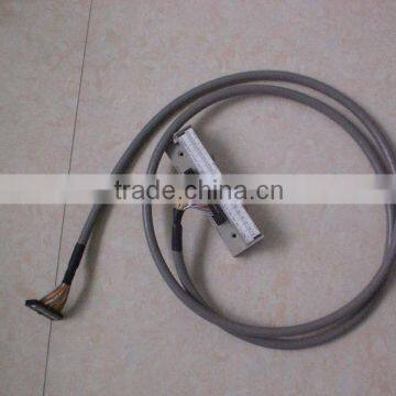 PLC Cable XG4M-4030-T orinigal