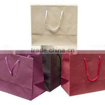 high quality packing paper bag with custom logo and design wholesale