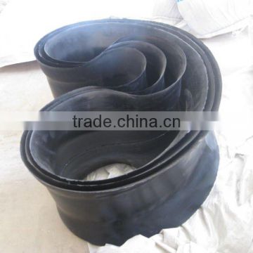 Chinese manufacturer truck tyre flap natural rubber flap all size for sale 11.00R22