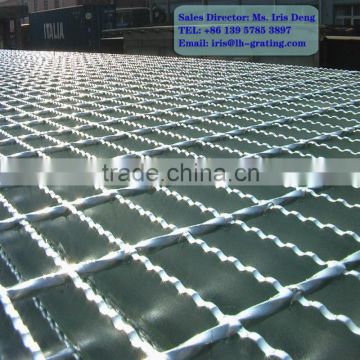 galvanized serrated floor flat bar grating,galvanized bar grating,floor welded drain grates