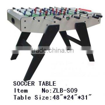 Foldable foosball table