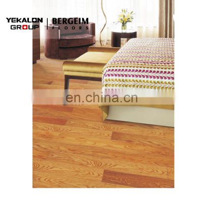 Bergeim Floors Multi-Layer white base and white brushed Engineered Wood Flooring Oak