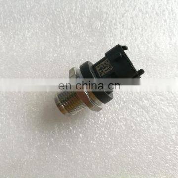 common rail diesel engine rail pressure sensor 0281002937