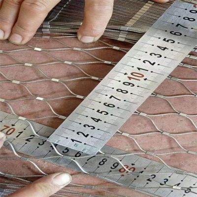 High-altitude metal drop net SS304 stainless steel buckle net, stainless steel rope net manufacturers