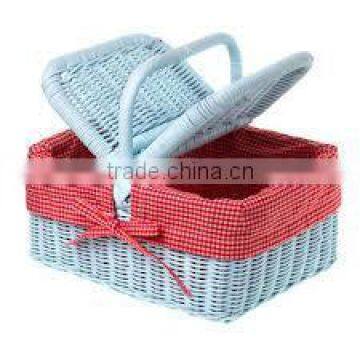 Fern pinic basket with handle