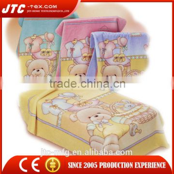 Can be customized printed 100% polyester korean fleece blanket with low price
