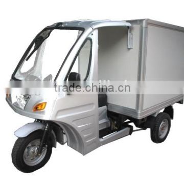 Cabin refrigerator tricycle/cooling box three wheel motorcycle/cargo three wheeler