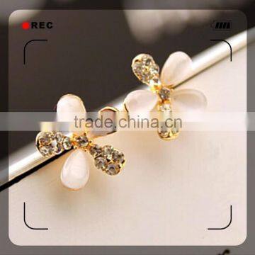small cheap gold flower earrings