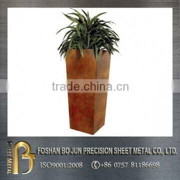 flower planter customized retro wrought steel planter made in China