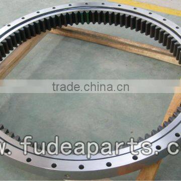 Komatsu Excavator Slew bearing for PC200