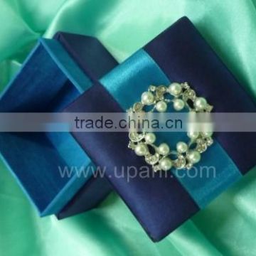 New Silk Favor Box in Blue with pearl brooch