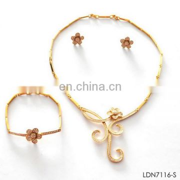 Gold plated enchanting party flower crystal jewelry set