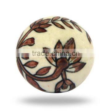 Ceramic Tomato with Brown Jarul Knob