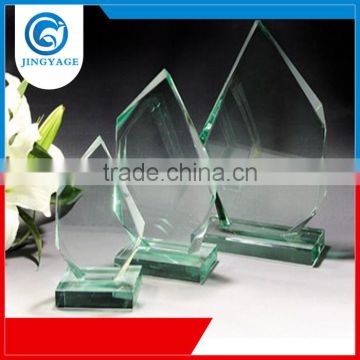 Jingyage welcome OEM ODM flame shape crystal trophy and award glass plaques