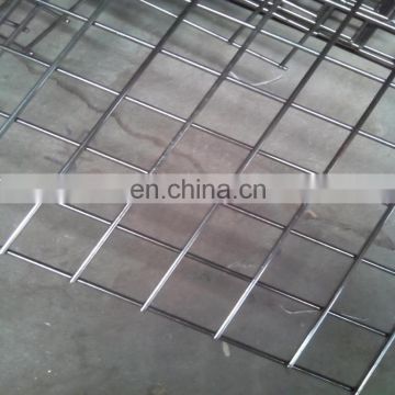 PVC coated (no sharpness barbs) welded wire mesh for the housing chain-link fence and children