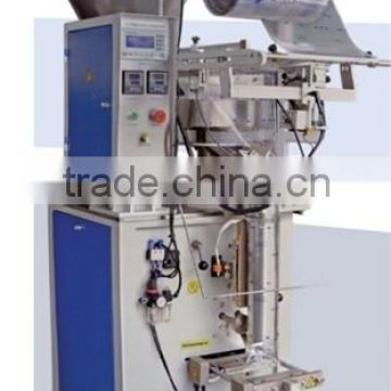 Best quality high efficiency low price potato chips packing machine in China