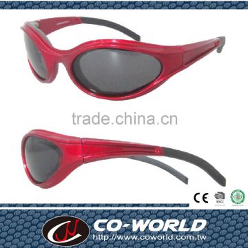 Red Sports Sunglasses is comfortable and breathable