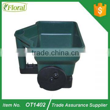 3.5L PLASTIC HAND SPREADER