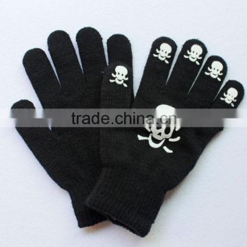 Fashion 100% acrylic pattern knitted gloves with finger