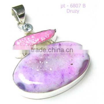 wholesale agate druzy pendants semi precious gemstone pendant
