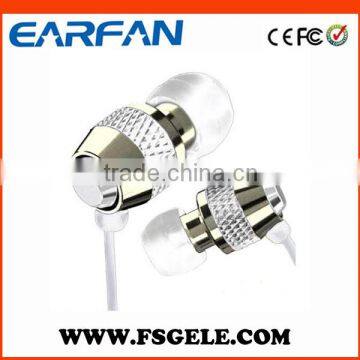 FSG-E004 Hot selling in ear headphone for iphone 5 made in China