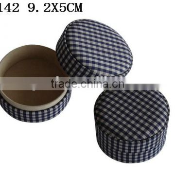 Round Design Cufflink Gift cardboard Packaging with fabric outside and velvet inside P142