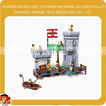 349pcs Pirate plastic diy enlighten brick toys