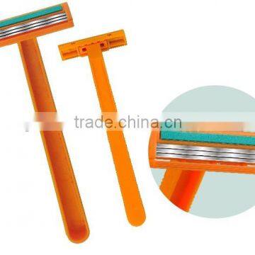 Triple blades disposable razor for shaving