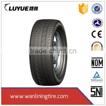 Low Price Best Sell Uhp Car Tire Factory 215/55r17 with high quality