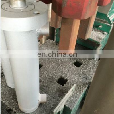Round shape Mineral Licking Bricks Press Machine For Cattle