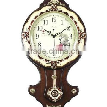 China Home Decor Wholesale Wooden Decorative Pendulum Wall Clocks